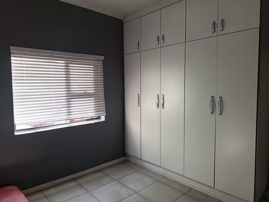 4 Bedroom Property for Sale in Kimberley North Northern Cape